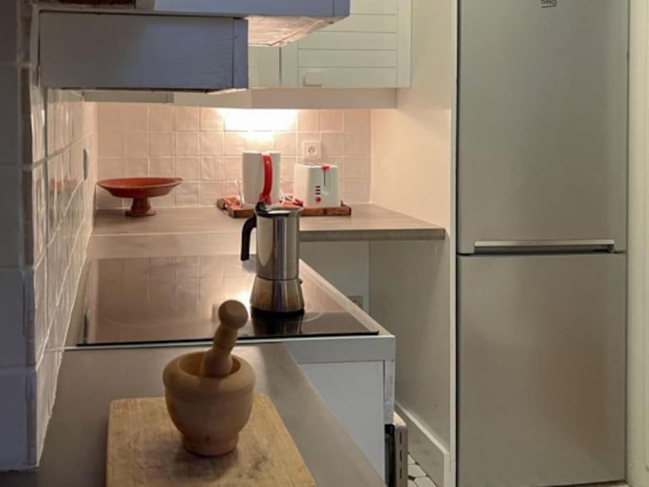 1 Bedroom Fashion Week And Roland Garros * Parijs